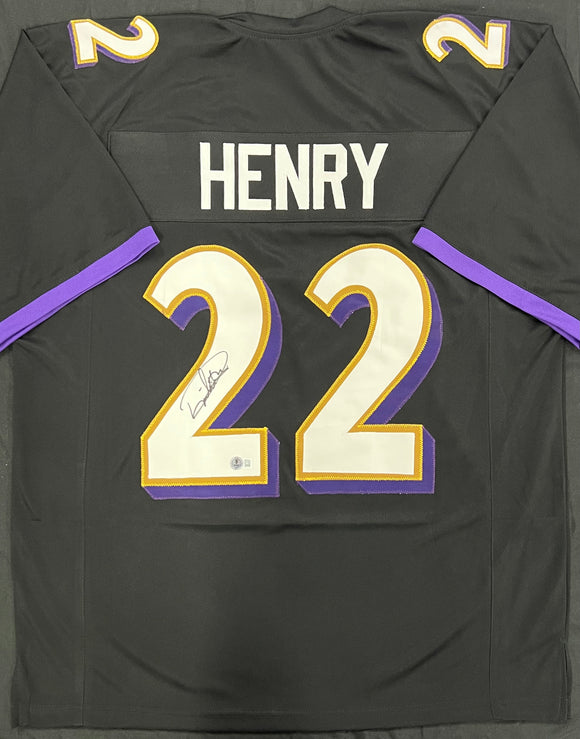 Derrick Henry Autographed Custom Jersey